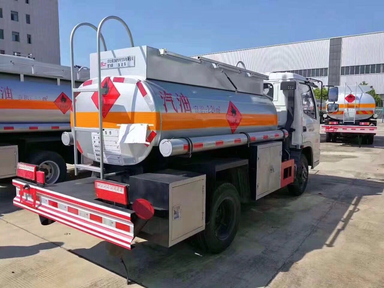 時風風順加油車圖片 時風風順加油車圖片