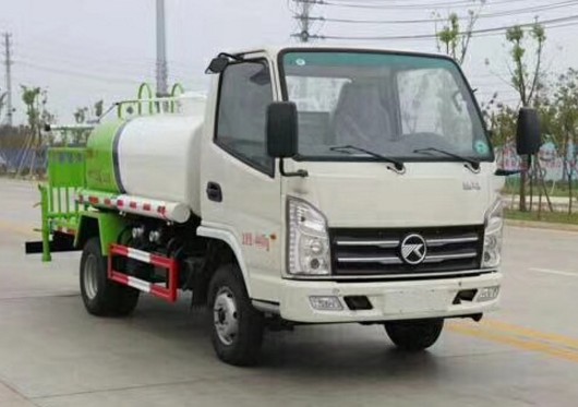 凱馬2噸藍(lán)牌灑水車圖片 凱馬2噸藍(lán)牌灑水車圖片