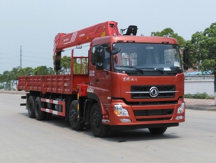 東風(fēng)天龍前四后八12噸隨車吊圖片 東風(fēng)天龍前四后八12噸隨車吊圖片