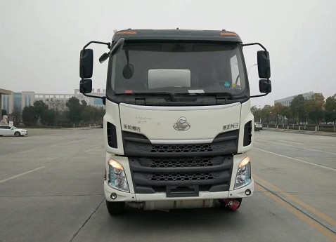 東風柳汽乘龍運油車圖片 東風柳汽乘龍運油車圖片