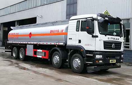 國六重汽汕德卡前四后八油罐車 國六重汽汕德卡前四后八油罐車