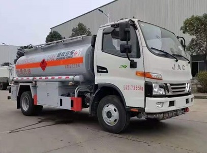 國六江淮駿鈴5噸油罐車圖片 國六江淮駿鈴5噸油罐車圖片