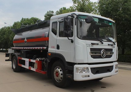 國六東風(fēng)多利卡D9化工車圖片 國六東風(fēng)多利卡D9化工車圖片