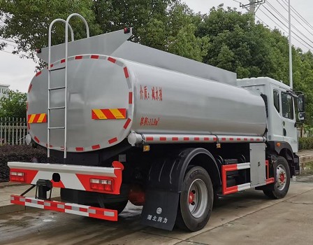 國六東風多利卡D9普通液體運輸車圖片 國六東風多利卡D9普通液體運輸車圖片