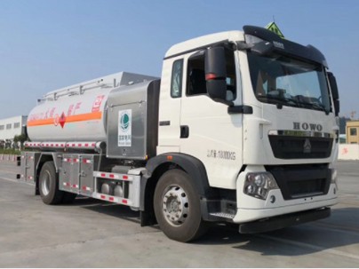 國五重汽豪沃飛機加油車 國五重汽豪沃飛機加油車