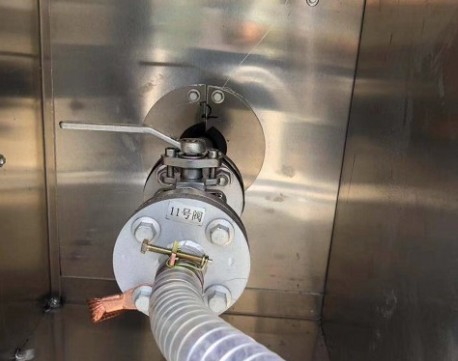 飛機加油車細(xì)節(jié)圖片 飛機加油車細(xì)節(jié)圖片