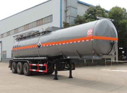 拉氨水的化工半掛運輸車圖片 拉氨水的化工半掛運輸車圖片