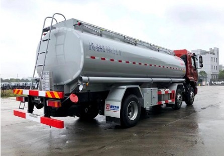 力神牌國五東風柳汽乘龍前四后四供液車 力神牌國五東風柳汽乘龍前四后四供液車