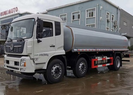 SCS5250GPGDFH型東風天錦小三軸普通液體運輸車 SCS5250GPGDFH型東風天錦小三軸普通液體運輸車