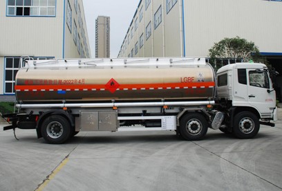 國六東風天錦25方油罐車 國六東風天錦25方油罐車