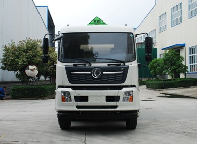 國六東風天錦25方油罐車 國六東風天錦25方油罐車