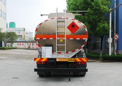 國六東風天錦25方油罐車 國六東風天錦25方油罐車