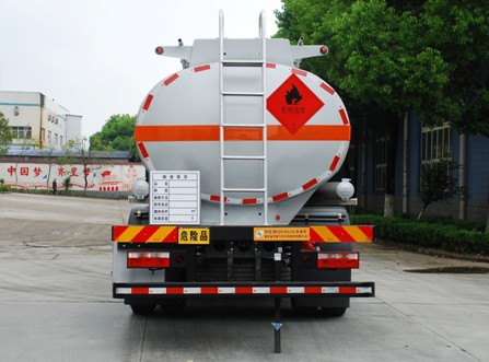 國六12.6方東風多利卡D9加油車 國六12.6方東風多利卡D9加油車