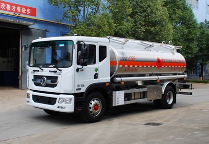 國六14.2方東風多利卡D9鋁合金運油車 國六14.2方東風多利卡D9鋁合金運油車