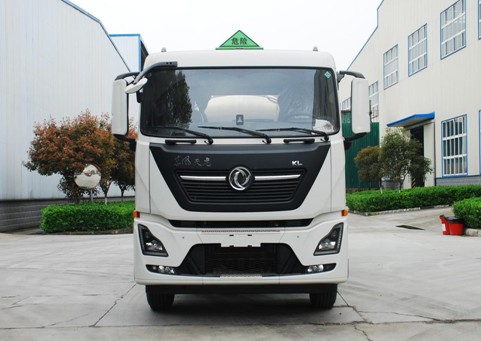 國六東風天龍30方運油車 國六東風天龍30方運油車