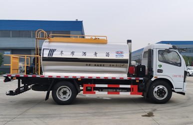 7立方普通型瀝青灑布車 7立方普通型瀝青灑布車