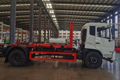 東風天錦4700軸距勾臂垃圾車_HDW5182ZXXD6型車廂可卸式垃圾車 東風天錦4700軸距勾臂垃圾車_HDW5182ZXXD6型車廂可卸式垃圾車