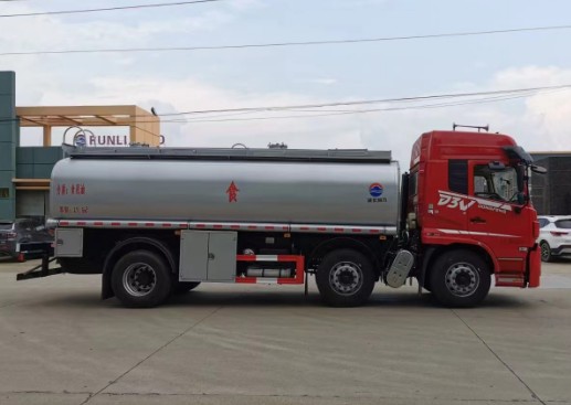 東風暢行D3V小三軸食用油運輸車_潤知星牌SCS5250GSYDFV6型食用油運輸車 東風暢行D3V小三軸食用油運輸車_潤知星牌SCS5250GSYDFV6型食用油運輸車