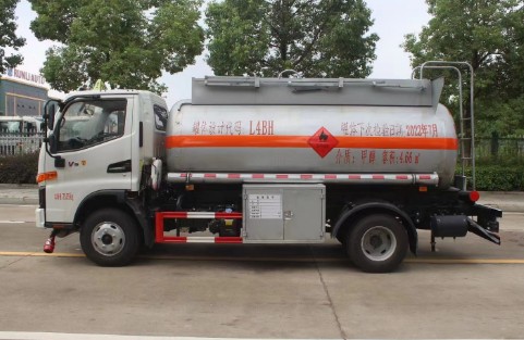 江淮駿鈴4.66方易燃液體罐式運輸車_潤知星牌SCS5071GRYHFC6型易燃液體罐式運輸車 江淮駿鈴4.66方易燃液體罐式運輸車_潤知星牌SCS5071GRYHFC6型易燃液體罐式運輸車