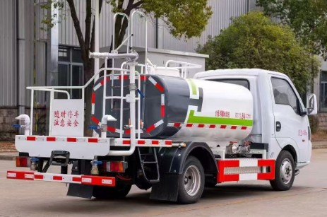 東風(fēng)華神新能源3方灑水車,楚勝牌CSC5040GPSEHBEV型純電動綠化噴灑車 東風(fēng)華神新能源3方灑水車,楚勝牌CSC5040GPSEHBEV型純電動綠化噴灑車